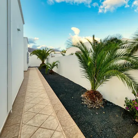 Villa Mar Azul - Private Pool And Bbq By Lanzarote *